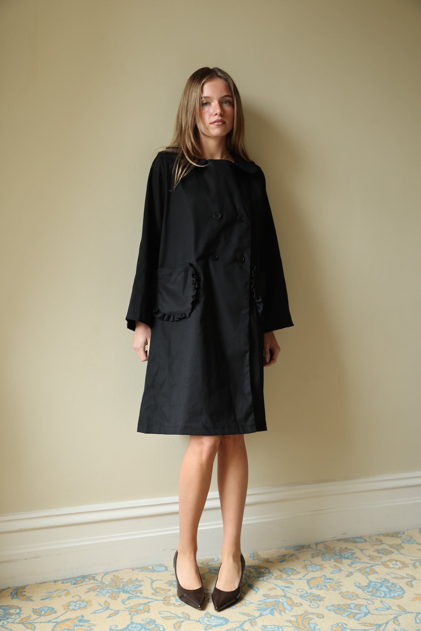 THE TRENCH COAT, BLACK