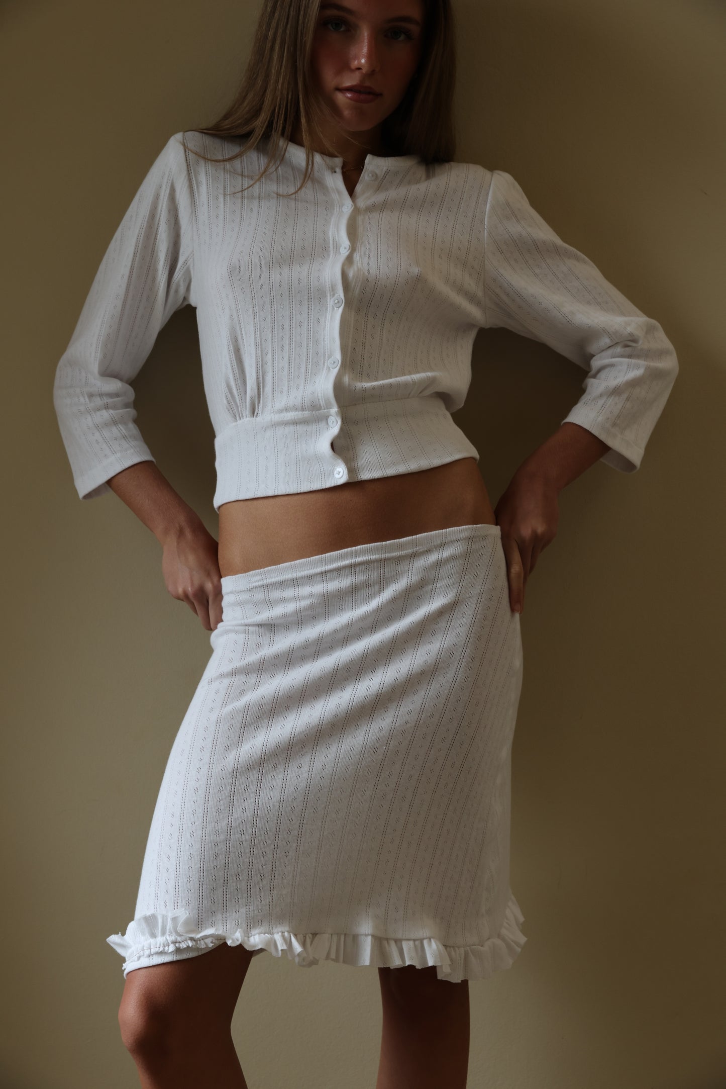 ANA POINTELLE CARDIGAN, WHITE