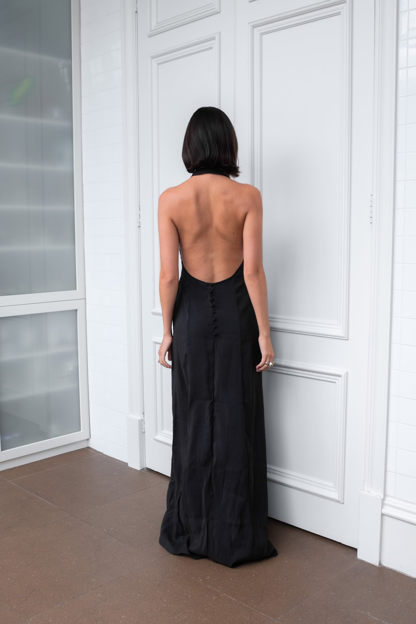 LANA LOW CUT DRESS, BLACK