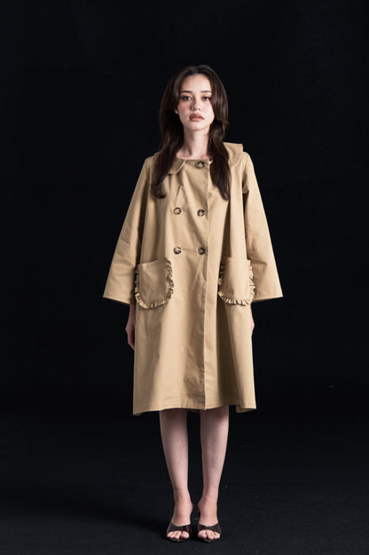 THE TRENCH COAT, SAND