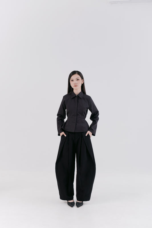 BOA CINCHED SHIRT, BLACK