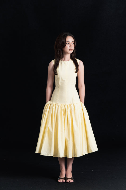 THE YELLOW DRESS, BUTTER