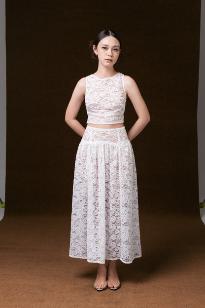 32 / Soma Top / White, Lace