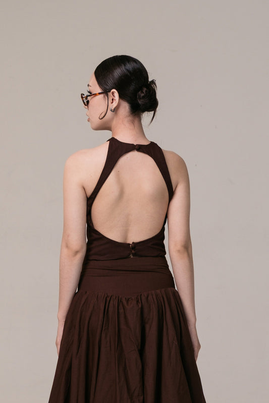 26 / Gia Top / Espresso